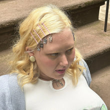 Load image into Gallery viewer, Kitty Bobby Pins - Chunks