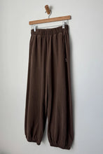 Load image into Gallery viewer, Le Bon Shoppe | Balloon Pant Chocolate