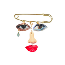 Load image into Gallery viewer, Silly Me Brooch - Haricort Vert